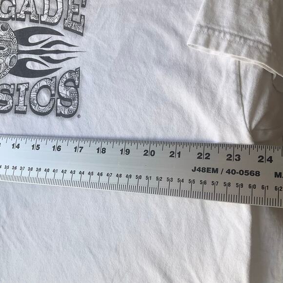 Hanes Men’s Short Sleeve T-shirt size L, White, Renegade Classics - Picture 3 of 10